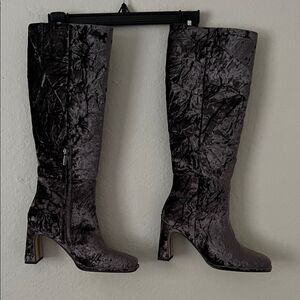Sam Edelman Issabel Knee High Boots in Size 6.5